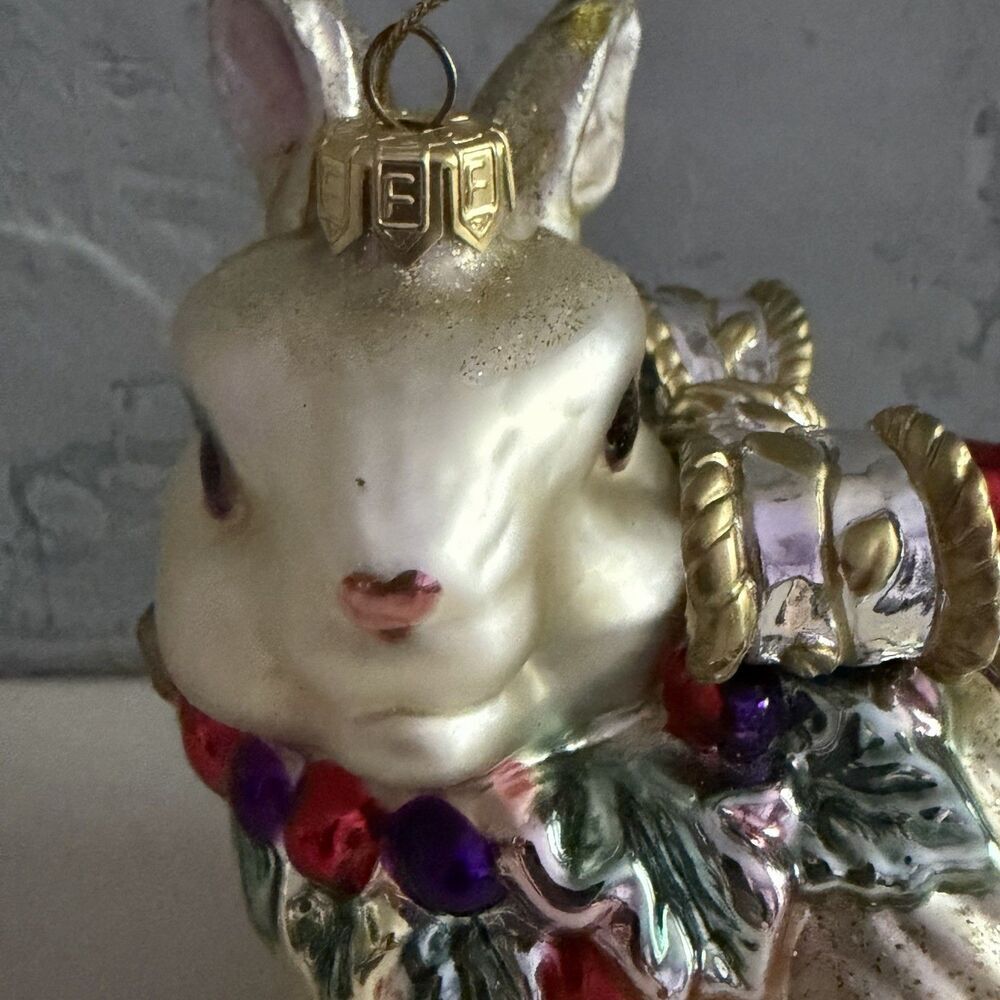 Fitz and Floyd Hand Blown Glass Snowy Woods Bunny Rabbit Ornament - Picture 3 of 9